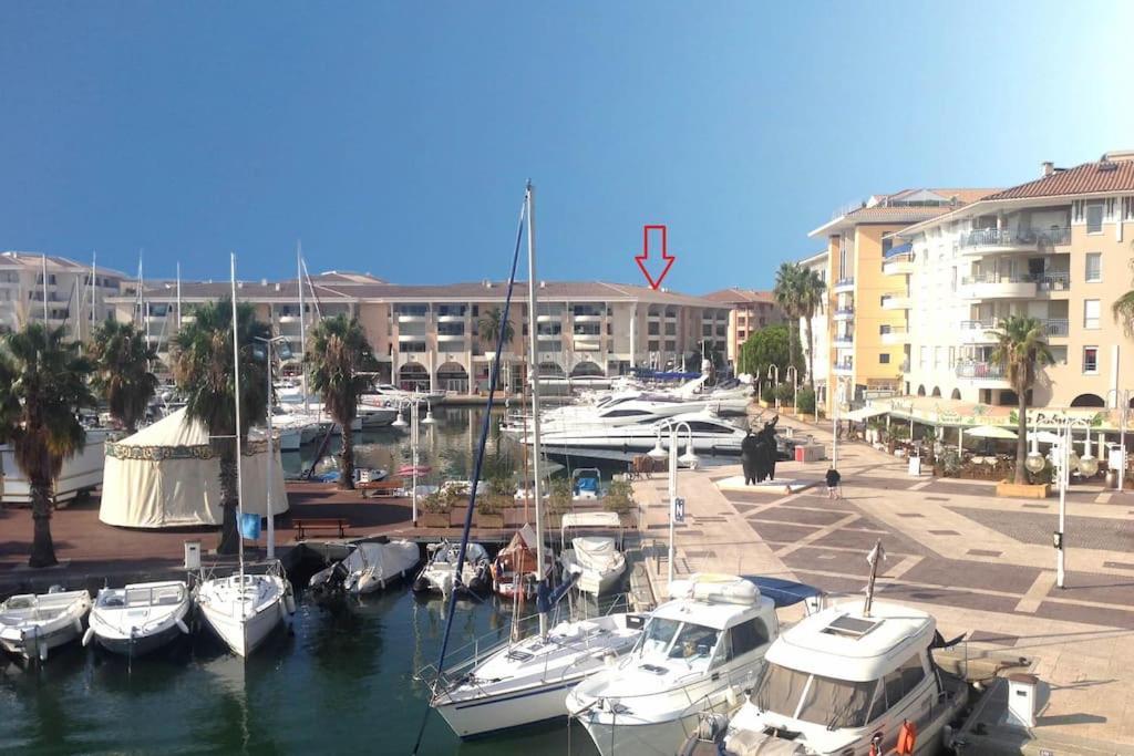 Location Port Frejus, Bord De Mer Exterior photo