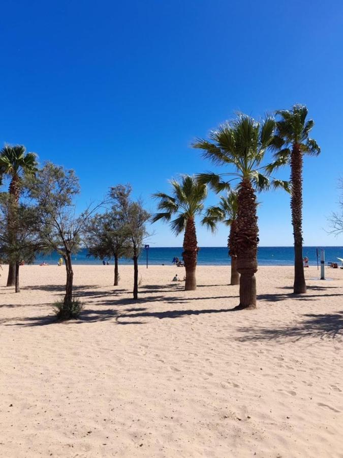 Location Port Frejus, Bord De Mer Exterior photo